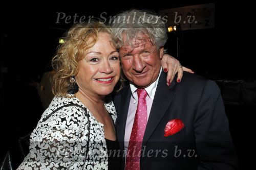 Baarn 27 februari 2011
Ria Valk viert haar 70e verjaardag en 55 jarig artiest zijn in de tv studio in Baarn. Willibrord Frequin met Viola Holt
Peter Smulders bv