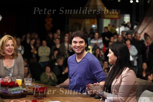 Amsterdam 16 februari 2011
Koffietijd met Pernille la Lau en Loretta Schrijver vanaf de huishoudbeurs met als gasten Xander de Buisonje en Roxeanne Hazes.
Peter Smulders bv