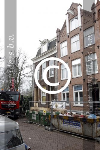 Amsterdam 3 maart 2011
Youp van t Hek en Debby Petter zijn hun nieuwe huis aan het verbouwen
Peter Smulders bv