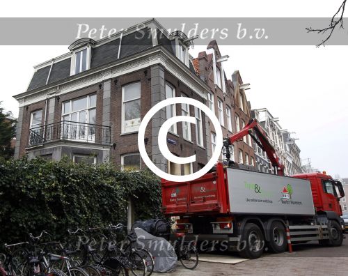 Amsterdam 3 maart 2011
Youp van t Hek en Debby Petter zijn hun nieuwe huis aan het verbouwen
Peter Smulders bv