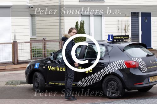 Vinkeveen 25 januari 2012
Andre Hazes jr is 18 geworden en heeft rijles.
Peter Smulders bv