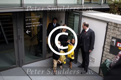 Amsterdam 14 maart 2012
Angelina Jolie with Kids in Amsterdam.
Peter Smulders bv