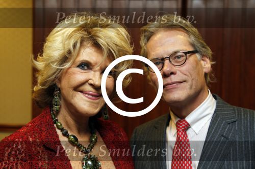 Amsterdam 4 maart 2012
Modeshow Paul Schulten in het okura hotel. Astrid Engels met vriend
Peter Smulders bv