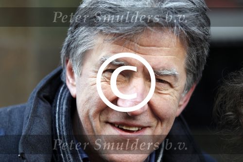 Amsterdam 4 februari 2012
Premiere achtste groepers huilen niet in Tuschinski. bartho Braat met ...
Peter Smulders bv