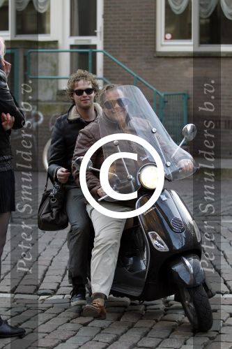 Amsterdam 12 maart 2012
Modeshow Claes Iversen op de wallen. Bastiaan v Schaijk op scooter
Peter Smulders bv