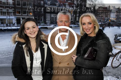 Amsterdam 6 februari 2012
Verkiezing Marie Claire bij Cristofori. Bram Moszkowicz met Eva Jinek en zijn dochter Chaya.
Peter Smulders bv