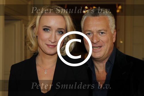 Amsterdam 11 maart 2012
Modeshow Frans Molenaar in het Amstel hotel. Bram Moszkowicz met vriendin Eva Jinek
Peter Smulders bv