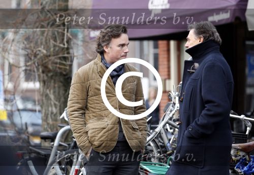 Amsterdam 3 maart 2012
Camiel Eurlings komt Ed Nijpels tegen op straat in amsterdam zuid.
Peter Smulders bv