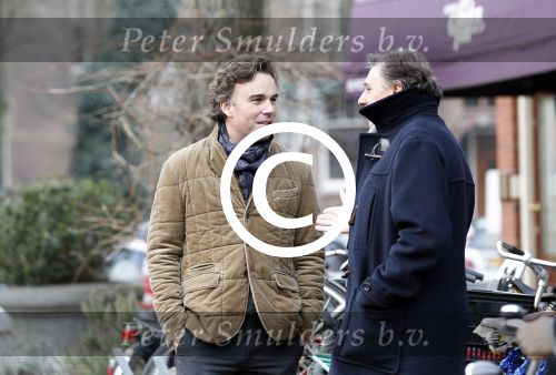 Amsterdam 3 maart 2012
Camiel Eurlings komt Ed Nijpels tegen op straat in amsterdam zuid.
Peter Smulders bv