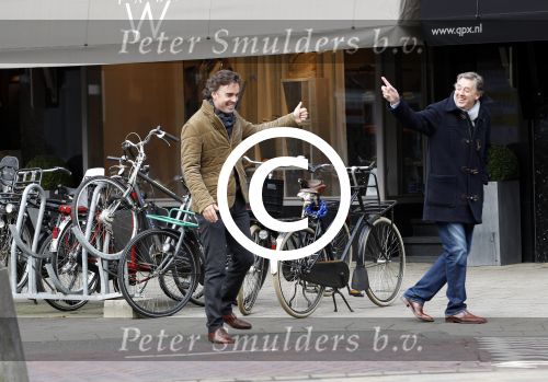 Amsterdam 3 maart 2012
Camiel Eurlings komt Ed Nijpels tegen op straat in amsterdam zuid.
Peter Smulders bv