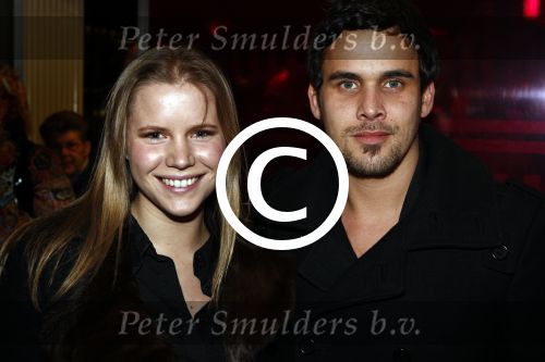 Amstelveen 4 februari 2008
Premiere Volmaakt gelukkig met Rick Engelkes Isa Hoes en Renee  Soutendijk in schouwburg Amstelveen. Caro Lenssen met vriend
Peter Smulders bv