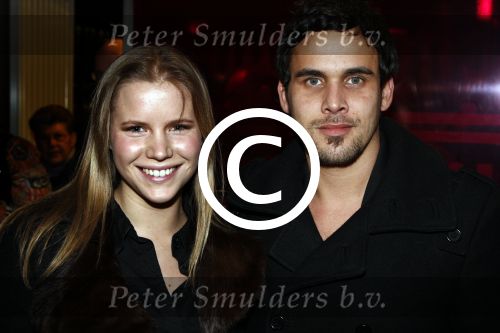 Amstelveen 4 februari 2008
Premiere Volmaakt gelukkig met Rick Engelkes Isa Hoes en Renee  Soutendijk in schouwburg Amstelveen. Caro Lenssen met vriend
Peter Smulders bv