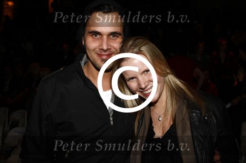 Amsterdam 30 januari 2009
Modeshow Blue Blood tijdens de amsterdam fashion week. Caro Lenssen met vriend
Peter Smulders bv