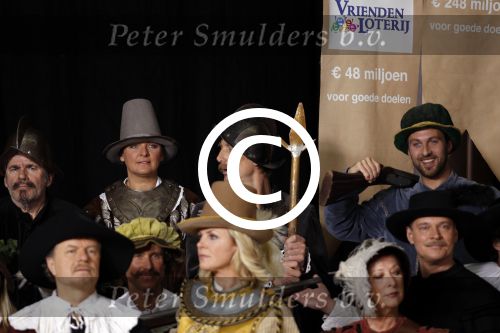 Amsterdam 9 februari 2012
Patricia Steur maakt foto zoals de nachtwacht met allemaal ambassadeurs van goede doelen.
Namen aanwezige ambassadeurs: Richard Krajicek, Irene Moors, Michael Boogerd, Raemon Sluiter, Loes Luca, Christophe Haddad, Joris Lutz, Boris Dittrich, Giovanca Ostiana, Bennie Jolink, Anita Witzier, Jaap Jongbloed, Erica Terpstra, Edwin van der Sar, Lucille Werner, Nance Coolen, Peter Faber, Nikkie Plessen, Sipke Jan Bousema, Daniï¿½l Boissevain, Ruth Jacott, Jan Douwe Kroeske, Quinty Trustfull, Gaston Starreveld, Caroline Tensen, Harmen Siezen, Lauren Verster en Albert Verlinde.
Peter Smulders bv