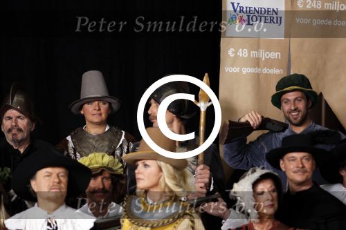 Amsterdam 9 februari 2012
Patricia Steur maakt foto zoals de nachtwacht met allemaal ambassadeurs van goede doelen.
Namen aanwezige ambassadeurs: Richard Krajicek, Irene Moors, Michael Boogerd, Raemon Sluiter, Loes Luca, Christophe Haddad, Joris Lutz, Boris Dittrich, Giovanca Ostiana, Bennie Jolink, Anita Witzier, Jaap Jongbloed, Erica Terpstra, Edwin van der Sar, Lucille Werner, Nance Coolen, Peter Faber, Nikkie Plessen, Sipke Jan Bousema, Daniï¿½l Boissevain, Ruth Jacott, Jan Douwe Kroeske, Quinty Trustfull, Gaston Starreveld, Caroline Tensen, Harmen Siezen, Lauren Verster en Albert Verlinde.
Peter Smulders bv