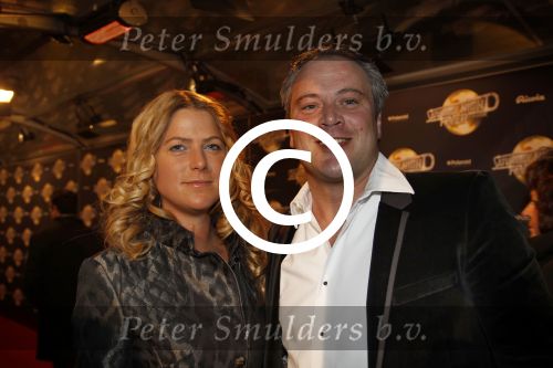 Amsterdam 17 februari 2012
Premiere Saturday night fever in Carre.
Chris v Eeghen met partner
Peter Smulders bv