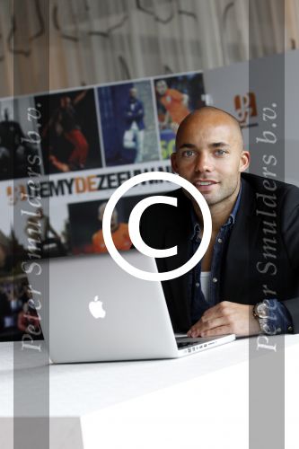 Amsterdam 23 februari 2012
Presentatie web site Demy de Zeeuw in het fashion hotel.
Peter Smulders bv
