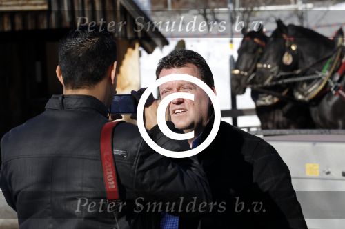 Innsbruck en Lech 18 februari 2012
Prins Friso ligt in het universitair ziekenhuis na zijn ongeluk met lawine in Lech.
Koningin Beatrix en zijn vrouw Prinses Mabel Wisse Smit zoeken hem op. Edwin Bredius
Peter Smulders bv