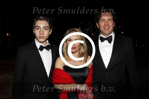 Den Haag 6 februari 2012
Premiere Als je verliefd wordt met Fajah Lourens en Bas Muijs. in Pathe Den Haag. Elle v Rijn met zoon en ...
Peter Smulders bv