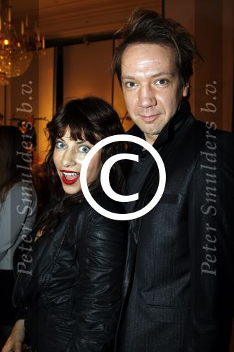 Amsterdam 11 maart 2012
Modeshow Frans Molenaar in het Amstel hotel. Ellen ten Damme met een kennis
Peter Smulders bv