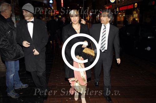 Amsterdam 13 februari 2012
Premiere Zombibi in Tuschinski. Fatima Elatik met man
Peter Smulders bv