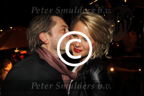 Den Haag 6 februari 2012
Premiere Als je verliefd wordt met Fajah Lourens en Bas Muijs. in Pathe Den Haag. Ferri Somogyi met vriendin
Peter Smulders bv