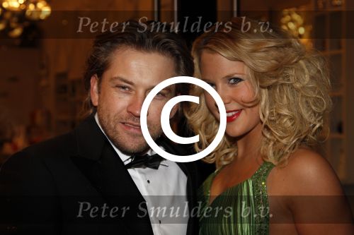 Amsterdam 13 februari 2012
Premiere Zombibi in Tuschinski. Ferry Somogyi met vriendin
Peter Smulders bv