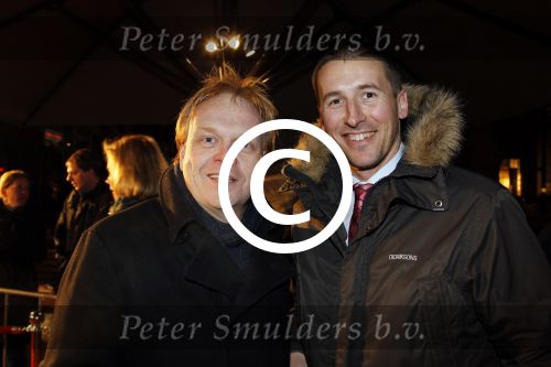 Den Haag 6 februari 2012
Premiere Als je verliefd wordt met Fajah Lourens en Bas Muijs. in Pathe Den Haag. Frits Huffnagel met een kennis
Peter Smulders bv