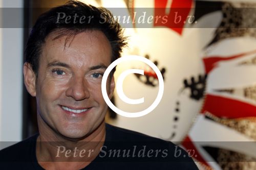 Amsterdam 14 maart 2012
Dean Saunders en Gerard Joling bij bedrijf waar ze haren implanteren.
Peter Smulders bv