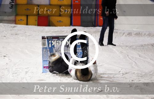 Velsen 31 januari 2012
Gerard Joling en Patricia Paay presenteren cover 100% NL in snowworld.
Peter Smulders bv