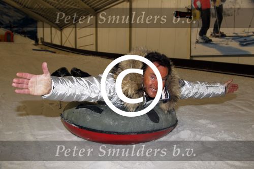 Velsen 31 januari 2012
Gerard Joling en Patricia Paay presenteren cover 100% NL in snowworld.
Peter Smulders bv