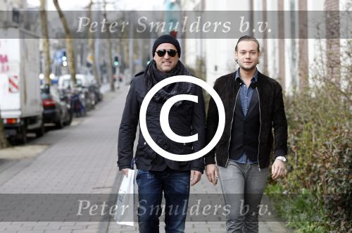 Amsterdam 18 maart 2012
Babyshower Nicolette v Dam en Bas Smit bij Artis. Gordon met vriend Raoul
Peter Smulders bv