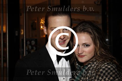 Amsterdam 13 februari 2012
Premiere Zombibi in Tuschinski. Guido Spek met vriendin
Peter Smulders bv