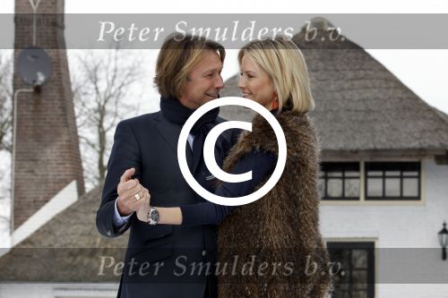 Ophemert 7 februari 2012
Hans Kraaij Jr. en Sophie Kraay  bij hun huis in Ophemert.
Peter Smulders bv