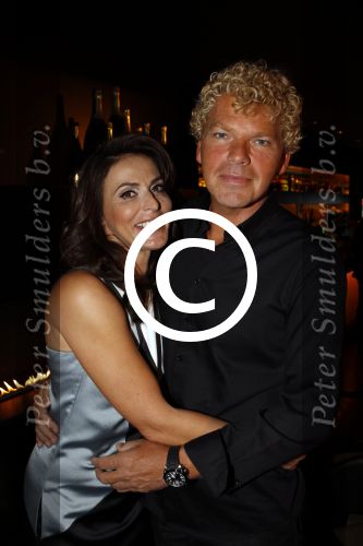 Amsterdam 12 maart 2012
Presentatie boek Heleen v Royen. Ton v Royen met dochter
Peter Smulders bv