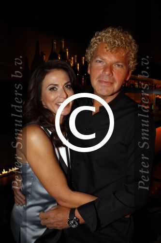 Amsterdam 12 maart 2012
Presentatie boek Heleen v Royen. Ton v Royen met dochter
Peter Smulders bv