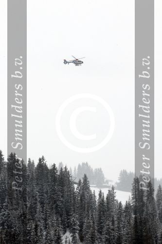 Lech 26 februari 2012
Lech. ambulance helicopter boven Lech
Peter Smulders bv