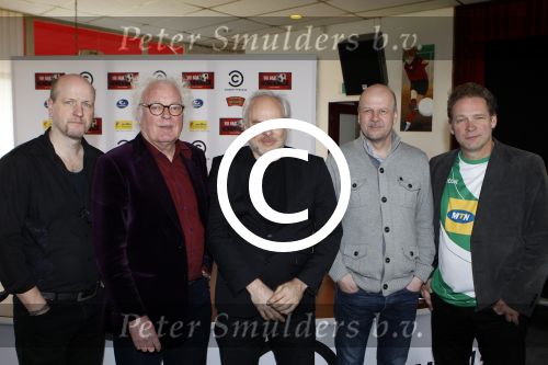 Amsterdam 13 maart 2012
Presentatie Hi Ha hondenlul met oa Henk Spaan Frans v Deursen Diederik v Vleuten Nico Dijkshoorn Kees v Nieuwkerk Erik v Muiswinkel en Teddy Cherim.
Peter Smulders bv