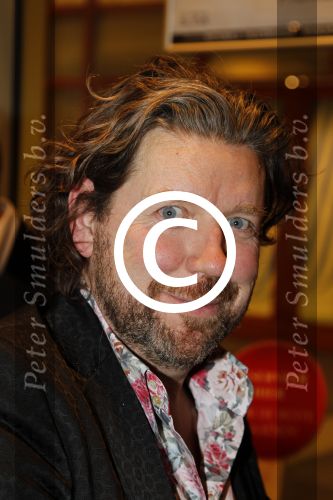 Hoofddorp 6 februari 2012
Premiere eten met vrienden met oa Rick Engelkes Lone v Roosendaal Miryanna v Reeden en Kees Boot in de schouwburg van Hoofddorp. Henkjan Smits met vrouw
Peter Smulders bv