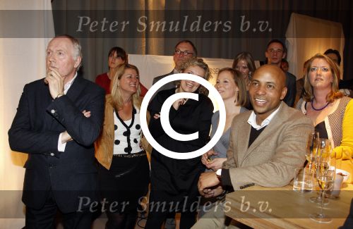 Amsterdam 9 maart 2012
Presentatie kleden residence met oa Prinses Margarita Peter Tuinman Humberto Tan en Piet Paris in het Conservatorium Hotel.
Peter Smulders bv