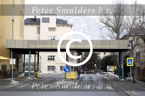 Innsbruck 18 februari 2012
Prins Frisoligt in het universitair ziekenhuis van Innsbruck na zijn ongeluk met lawine. Zijn moeder koningin Beatrix en zijn vrouw prinses Mabel Wisse Smit komen hem opzoeken.
Peter Smulders bv