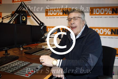 Hilversum 11 februari 2012
Jan v Veen bij 100% NL bij de wereldomroep.
Peter Smulders bv