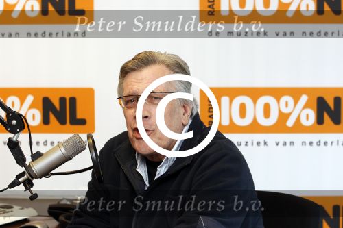 Hilversum 11 februari 2012
Jan v Veen bij 100% NL bij de wereldomroep.
Peter Smulders bv