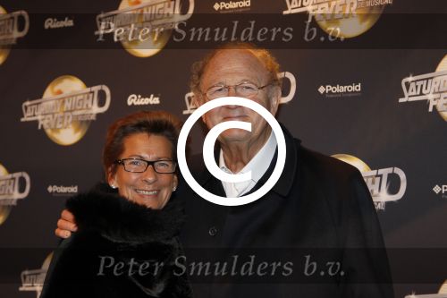 Amsterdam 17 februari 2012
Premiere Saturday night fever in Carre.
Joop v d Ende samen met zijn vrouw Janine v d Ende
Peter Smulders bv