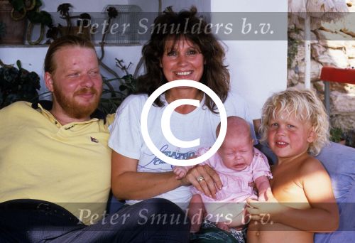 Ibiza, 6 Juli 1988
Kees ter Bruggen met haar gezin
Foto Peter Smulders BV