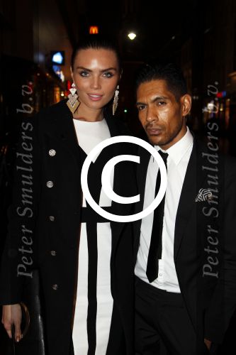 Amsterdam 13 februari 2012
Premiere Zombibi in Tuschinski. Kim Feenstra met een kennis
Peter Smulders bv