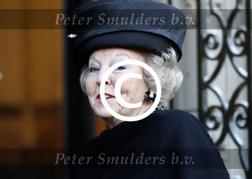 Amsterdam 4 februari 2012
Koning Beatrix bezoekt het tropenmuseum en Johan Remkes ontvangt haar.
Peter Smulders bv
