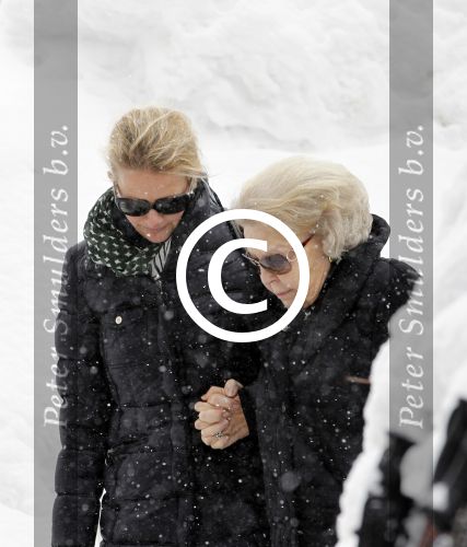 Lech 19 februari 2012
Koningin Beatrix en Prinses Mabel wisse Smit arriveren bij Hotel Post na bezoek aan ziekenhuis in Innsbruck waar prins Friso ligt.
Peter Smulders bv