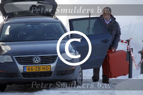 Innsbruck en Lech 18 februari 2012
Prins Friso ligt in het universitair ziekenhuis na zijn ongeluk met lawine in Lech.
Koningin Beatrix en zijn vrouw Prinses Mabel Wisse Smit zoeken hem op. beveilging Koninklijke familie
Peter Smulders bv