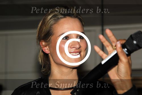 Amsterdam 1 februari 2012
Prsentatie van de nieuw LG Prada telefoon bij Bocinq. Lieke v lexmond
Peter Smulders bv